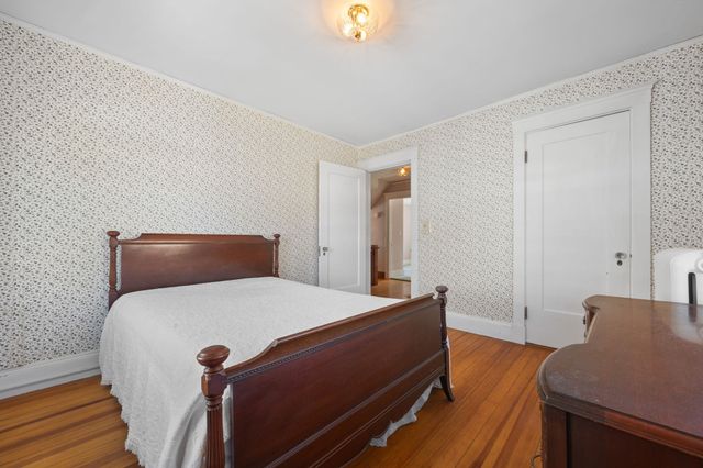 57 Nowell Rd, Melrose, MA 02176
