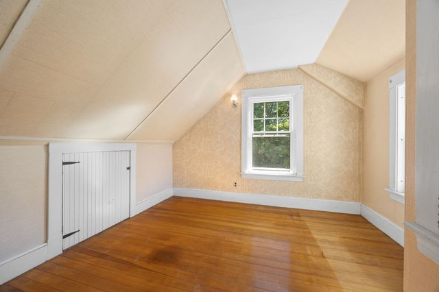 57 Nowell Rd, Melrose, MA 02176