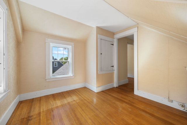 57 Nowell Rd, Melrose, MA 02176