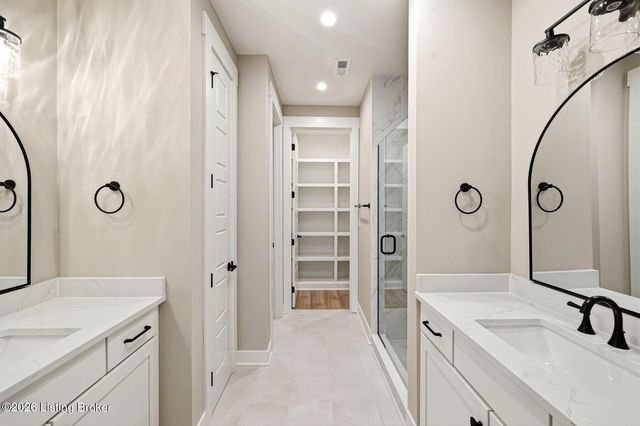 14709 Stable Gate Pl, Louisville, KY 40299