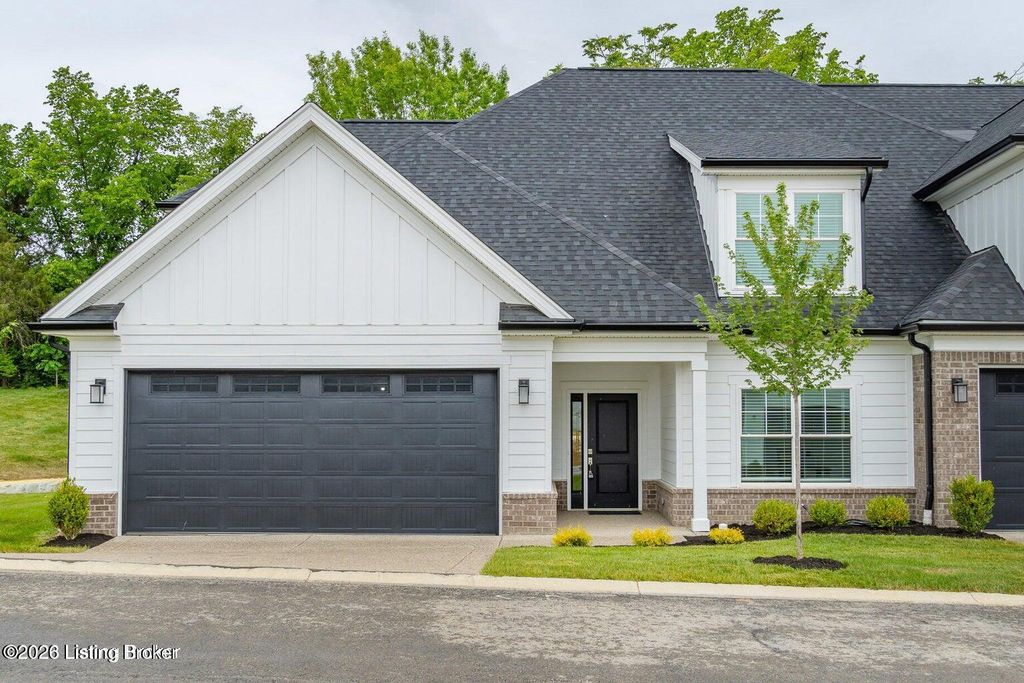 14709 Stable Gate Pl, Louisville, KY 40299