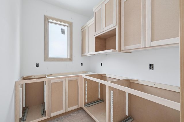 5433 389th Trail, North Branch, MN 55056