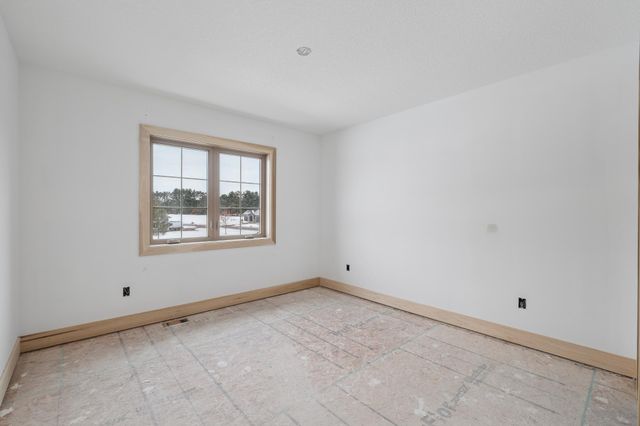 5433 389th Trail, North Branch, MN 55056