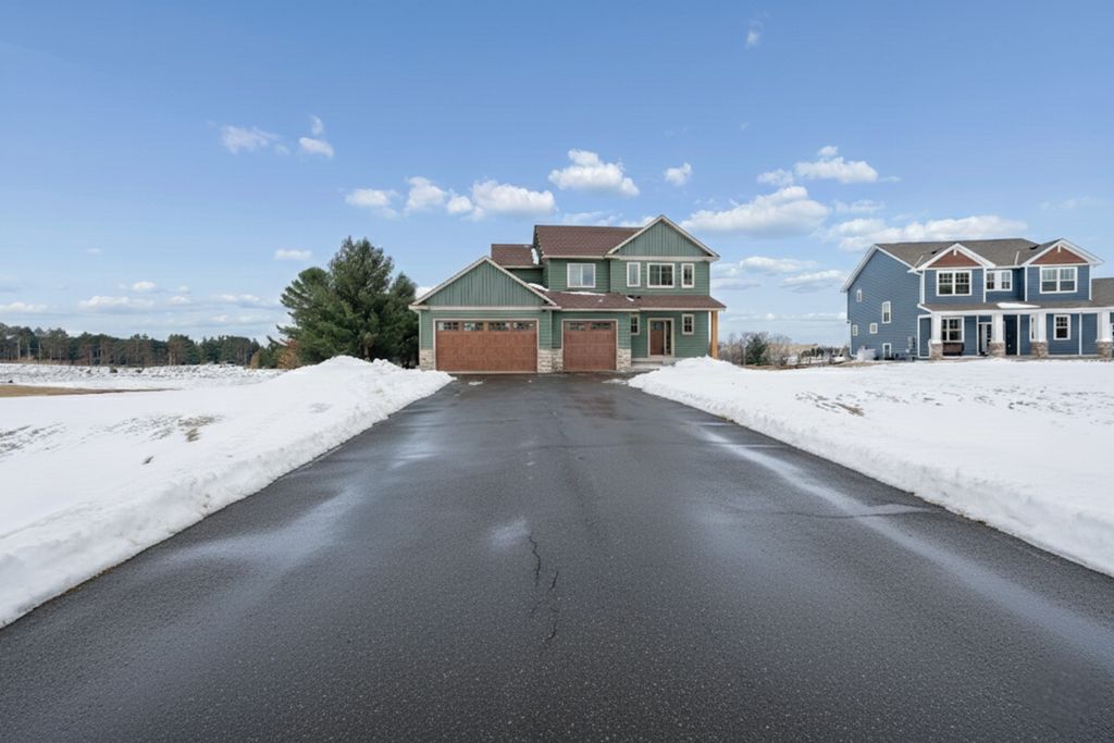 5433 389th Trail, North Branch, MN 55056