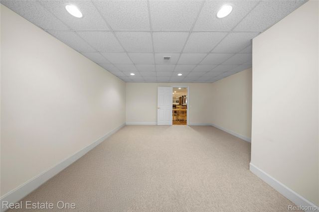 1937 Carsons Cove, Commerce Charter Township, MI 48390