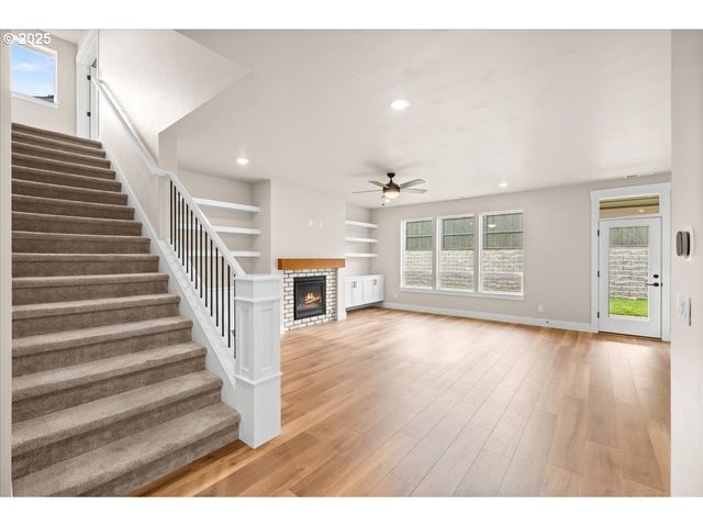 7236 Se BENEDICT St, Hillsboro, OR 97123