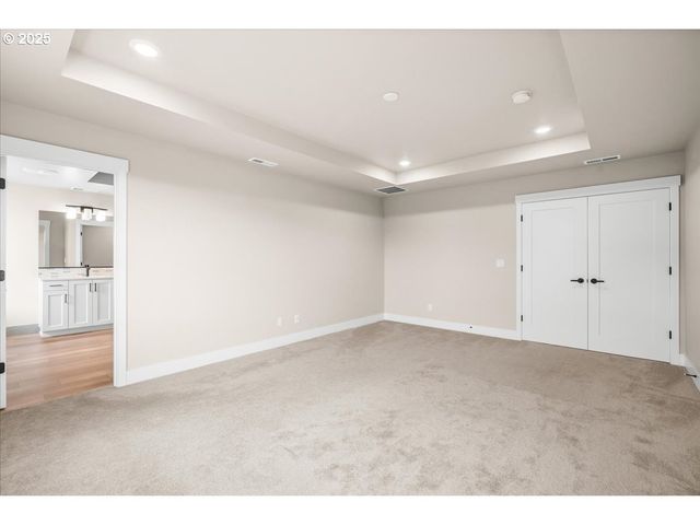 7236 Se BENEDICT St, Hillsboro, OR 97123