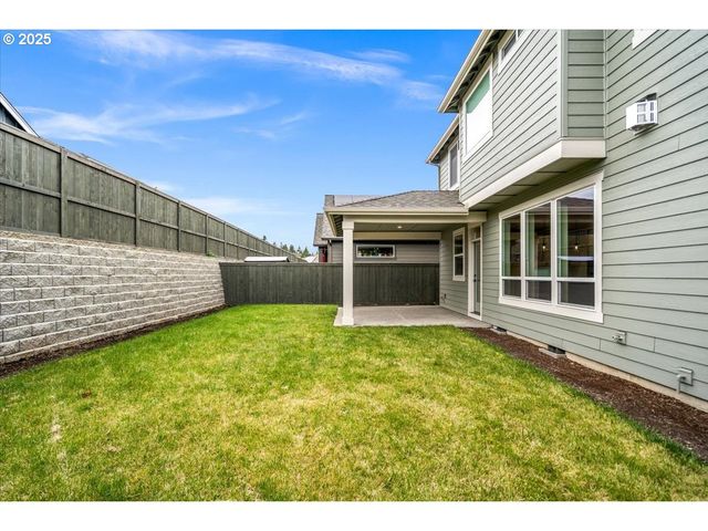 7236 Se BENEDICT St, Hillsboro, OR 97123