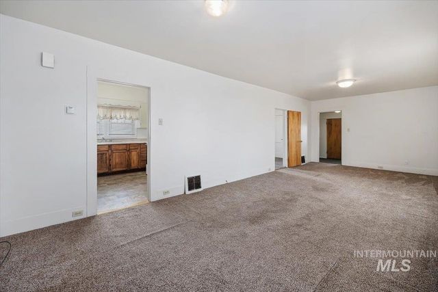 201 Locust Street South, Twin Falls, ID 83301