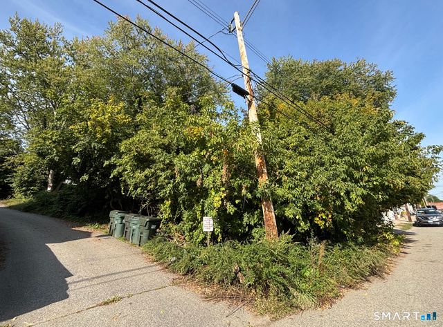 110 North Main Street, Norwich, CT 06360