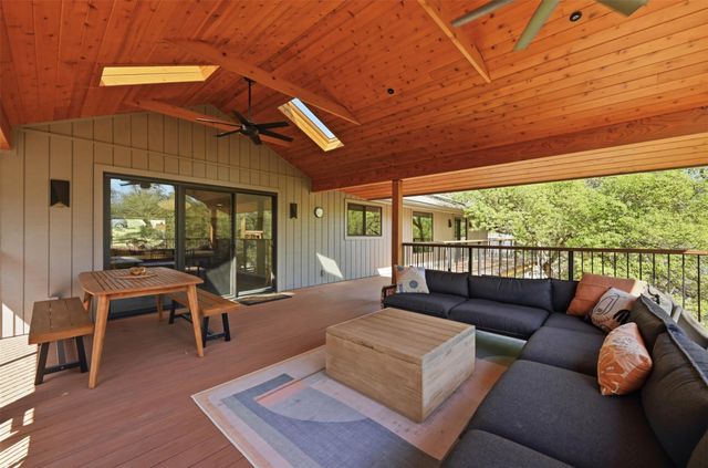 3907 Cresthill DR, Austin, TX 78731