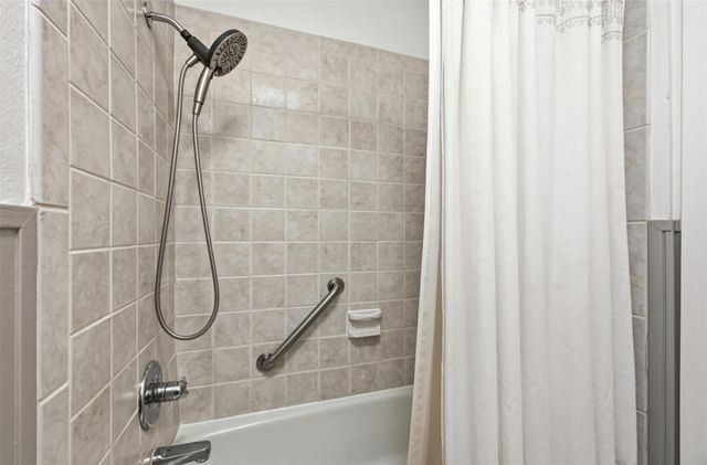 3907 Cresthill DR, Austin, TX 78731