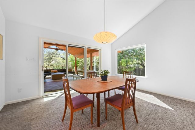 3907 Cresthill DR, Austin, TX 78731