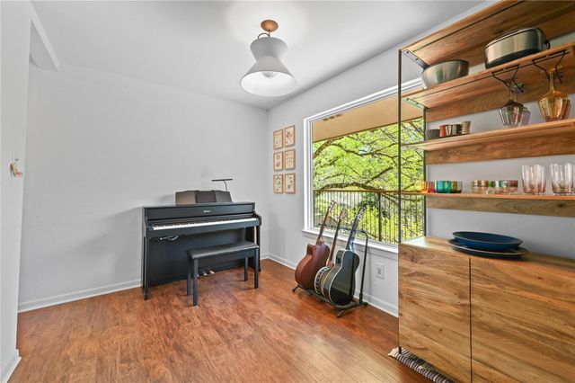 3907 Cresthill DR, Austin, TX 78731