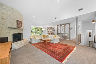 3907 Cresthill DR, Austin, TX 78731