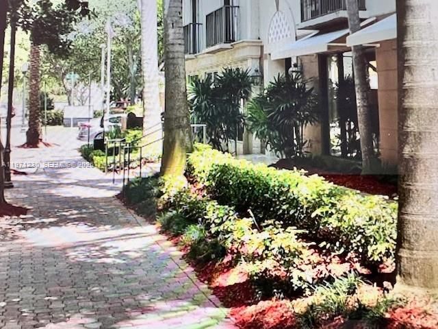 1900 Van Buren St 120B, Hollywood, FL 33020