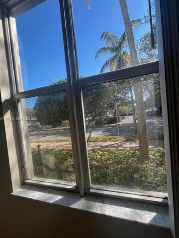 1900 Van Buren St 120B, Hollywood, FL 33020