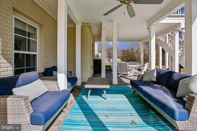 9322 FALLING WATER DR, Bristow, VA 20136