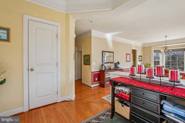 9322 FALLING WATER DR, Bristow, VA 20136