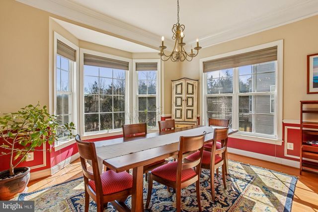 9322 FALLING WATER DR, Bristow, VA 20136