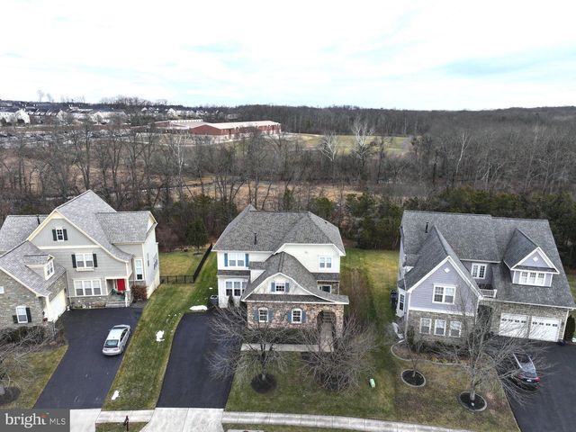 9322 FALLING WATER DR, Bristow, VA 20136