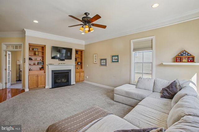 9322 FALLING WATER DR, Bristow, VA 20136