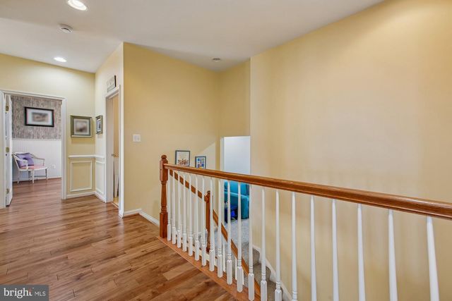 9322 FALLING WATER DR, Bristow, VA 20136