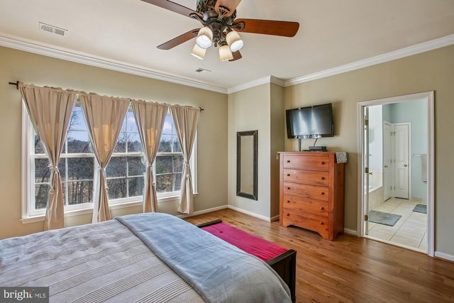 9322 FALLING WATER DR, Bristow, VA 20136