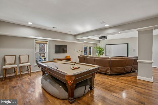 9322 FALLING WATER DR, Bristow, VA 20136