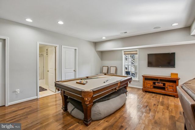 9322 FALLING WATER DR, Bristow, VA 20136