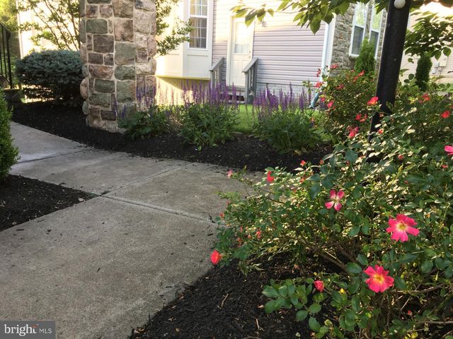 9322 FALLING WATER DR, Bristow, VA 20136