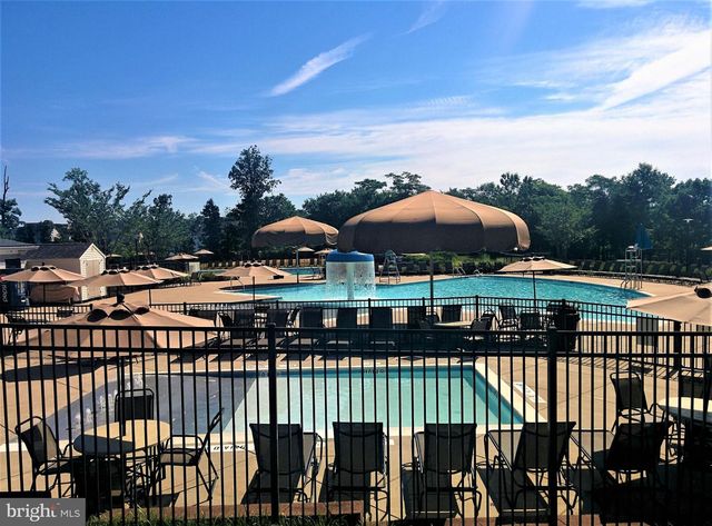 9322 FALLING WATER DR, Bristow, VA 20136