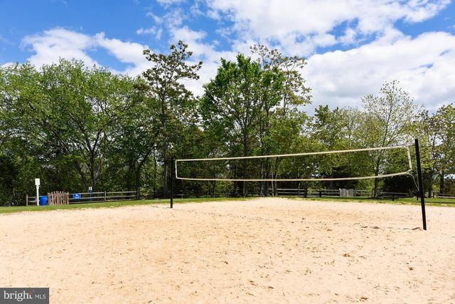 9322 FALLING WATER DR, Bristow, VA 20136