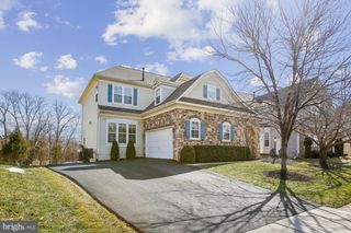 9322 FALLING WATER DR, Bristow, VA 20136