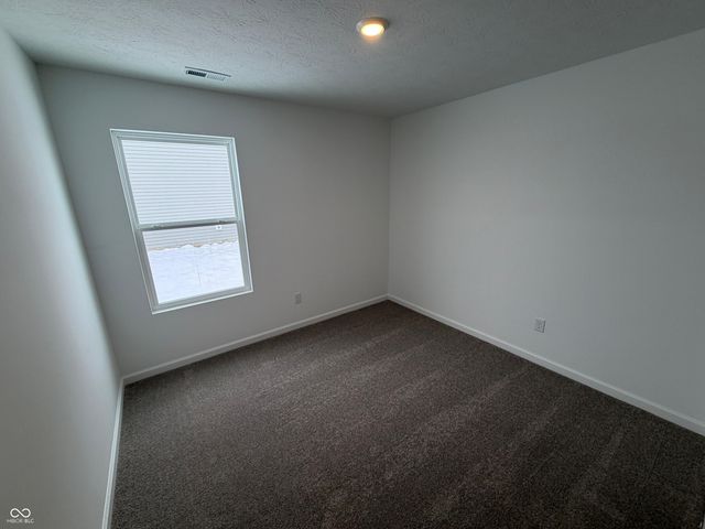 6696 Blackthorne Drive, Pendleton, IN 46064