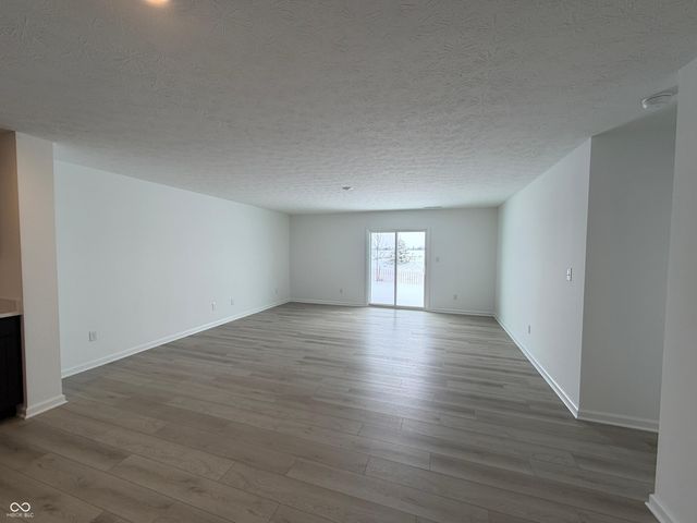 6696 Blackthorne Drive, Pendleton, IN 46064