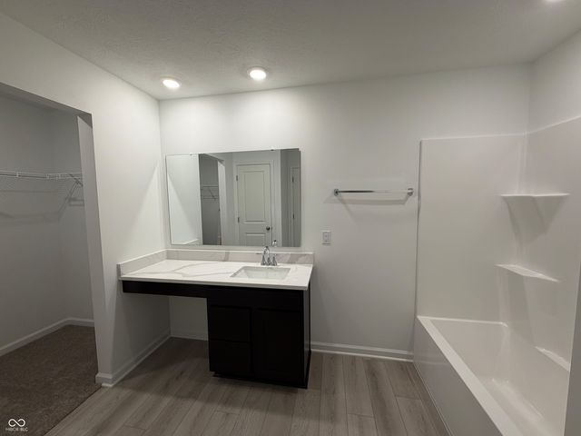 6696 Blackthorne Drive, Pendleton, IN 46064