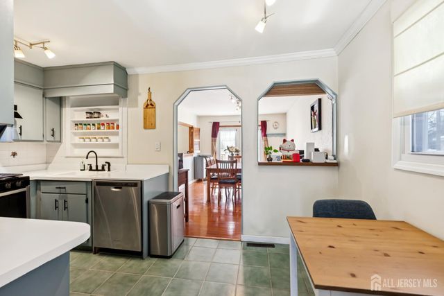 21 Rodney Road, East Brunswick, NJ 08816