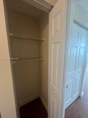 140 S Dixie Hwy 507, Hollywood, FL 33020