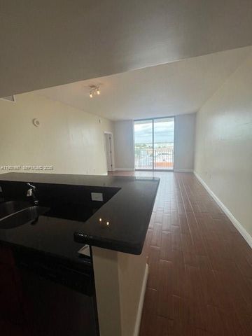 140 S Dixie Hwy 507, Hollywood, FL 33020