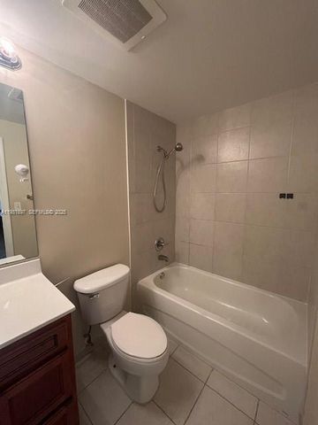 140 S Dixie Hwy 507, Hollywood, FL 33020