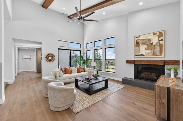 1700 Ridgeview Cir, Auburn, CA 95603