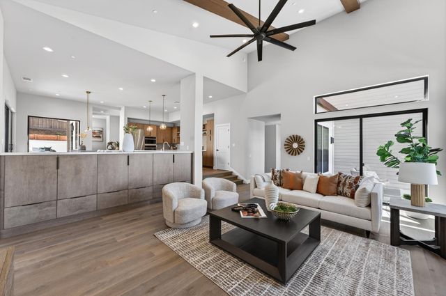 1700 Ridgeview Cir, Auburn, CA 95603