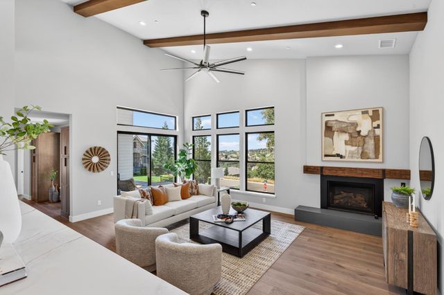 1700 Ridgeview Cir, Auburn, CA 95603