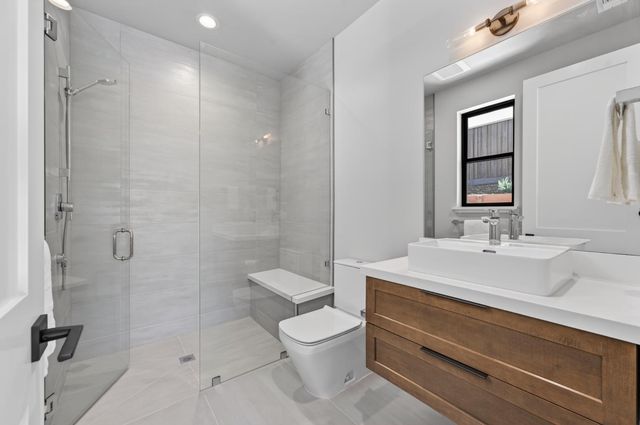 1700 Ridgeview Cir, Auburn, CA 95603