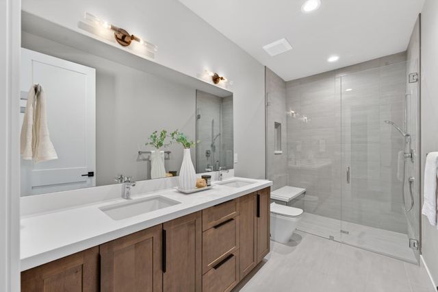 1700 Ridgeview Cir, Auburn, CA 95603