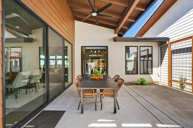 1700 Ridgeview Cir, Auburn, CA 95603