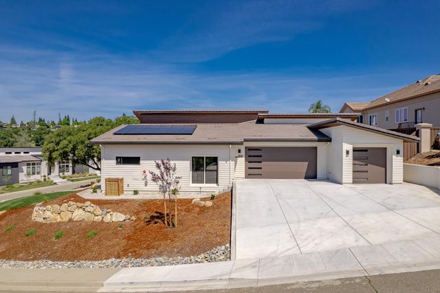 1700 Ridgeview Cir, Auburn, CA 95603