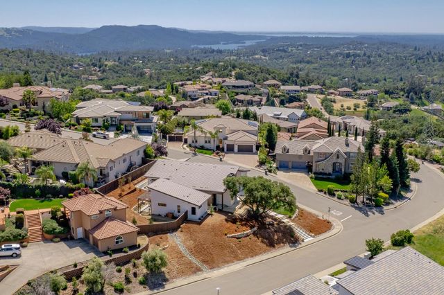 1700 Ridgeview Cir, Auburn, CA 95603