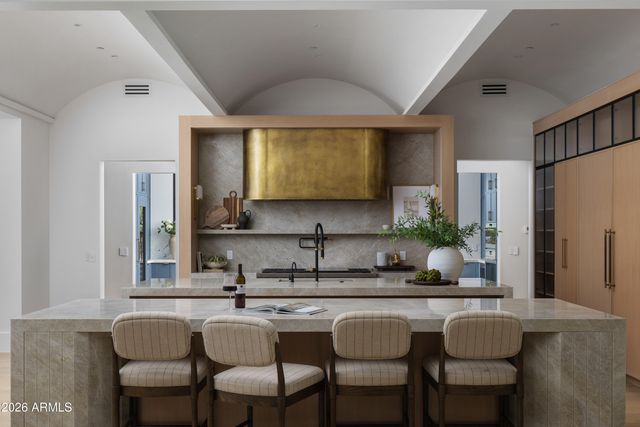 5717 E VIA LOS RANCHOS --, Paradise Valley, AZ 85253